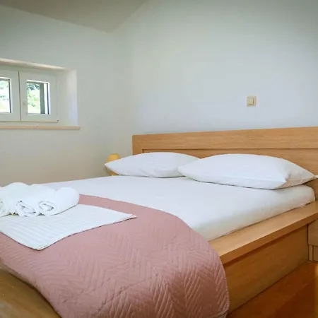 בית נופש In 6275